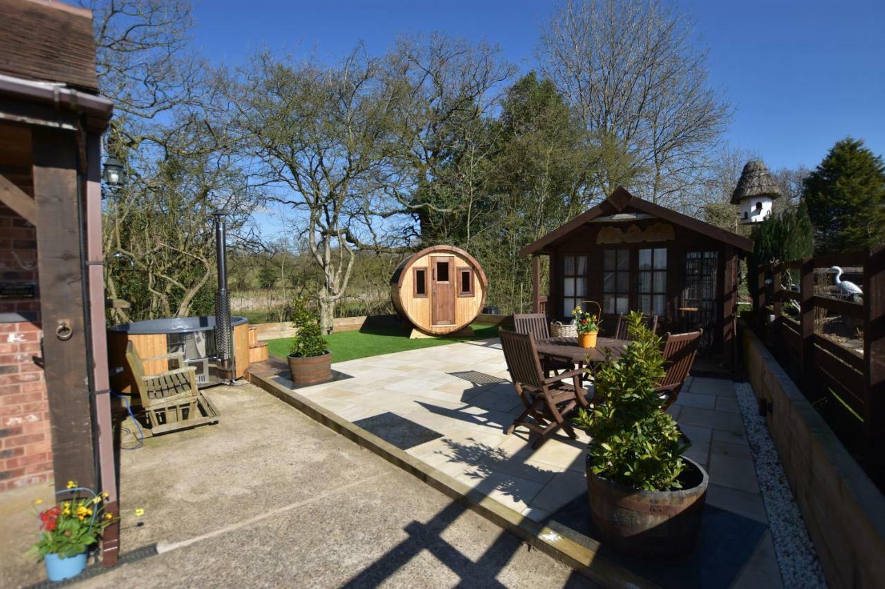 Oak Tree Stables Cottage 伯明翰 外观 照片