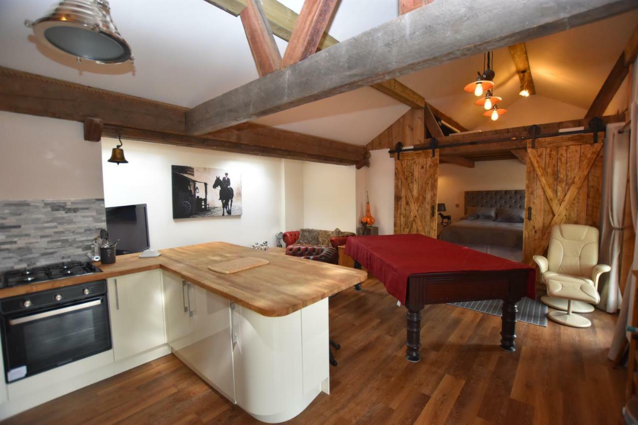 Oak Tree Stables Cottage 伯明翰 外观 照片
