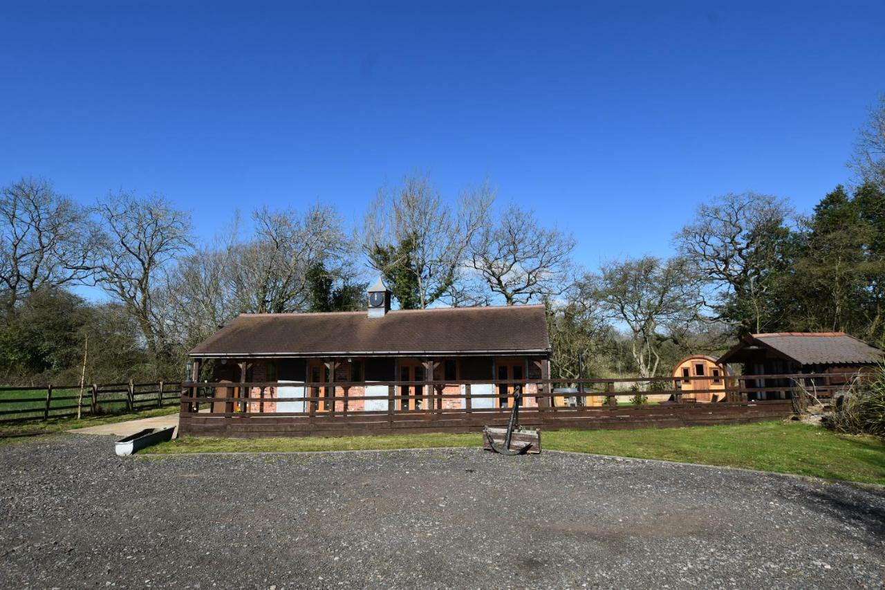 Oak Tree Stables Cottage 伯明翰 外观 照片